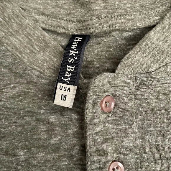 green shirt size medium - Picture 2 of 3